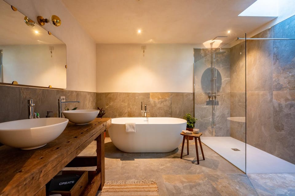 Bathroom, Bath