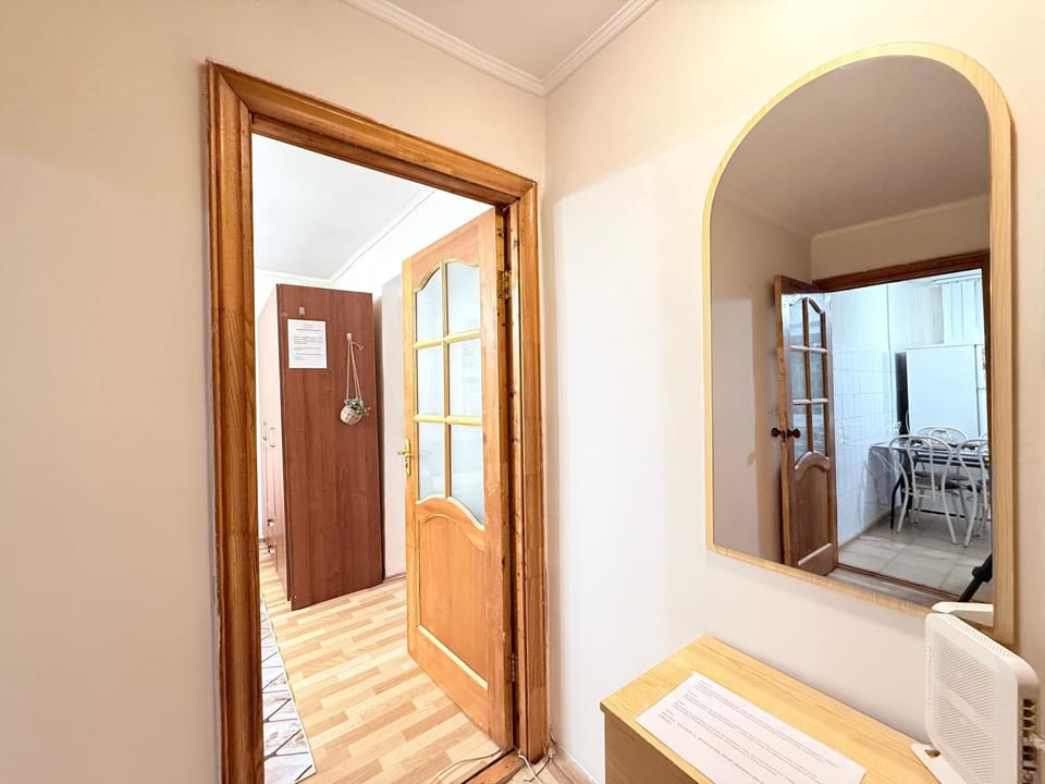 Arbat Big Family Residence 2 min to Metro Almaly Apartment in Almaty