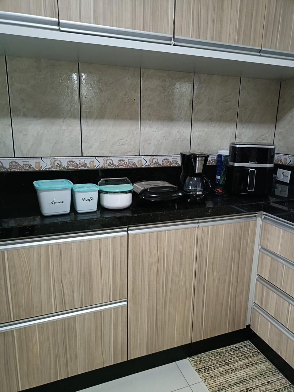 Coffee/tea facilities, Kitchen or kitchenette