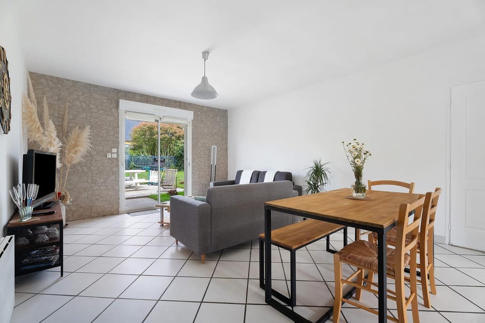 La Charmeuse House in Brittany