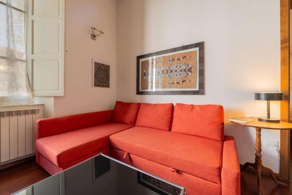 Windrose The Painter's Residence Apartment in Pisa