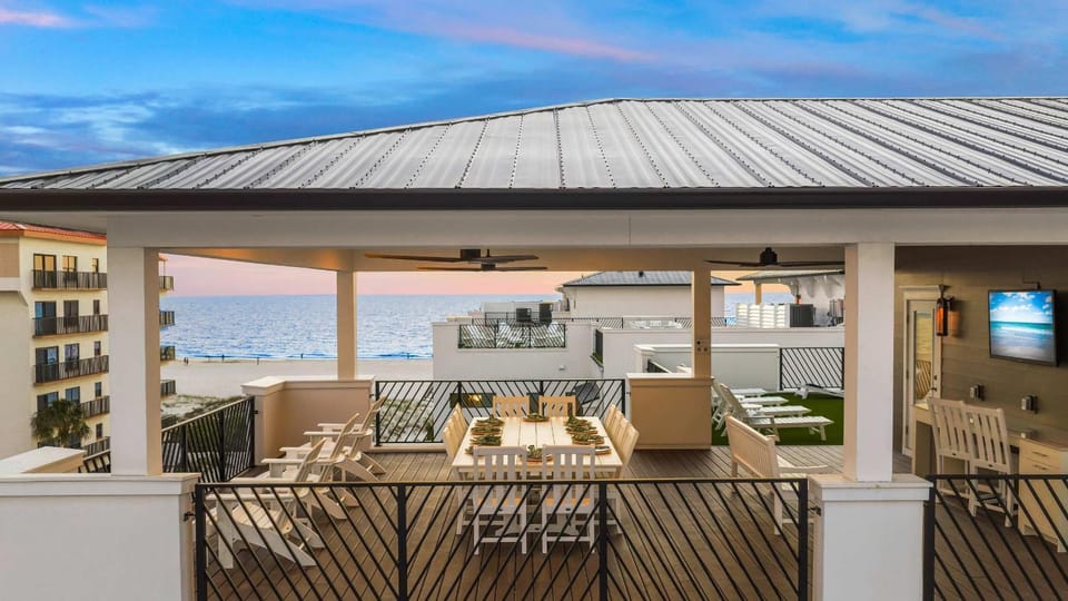 Golden Glow House in Clearwater Beach
