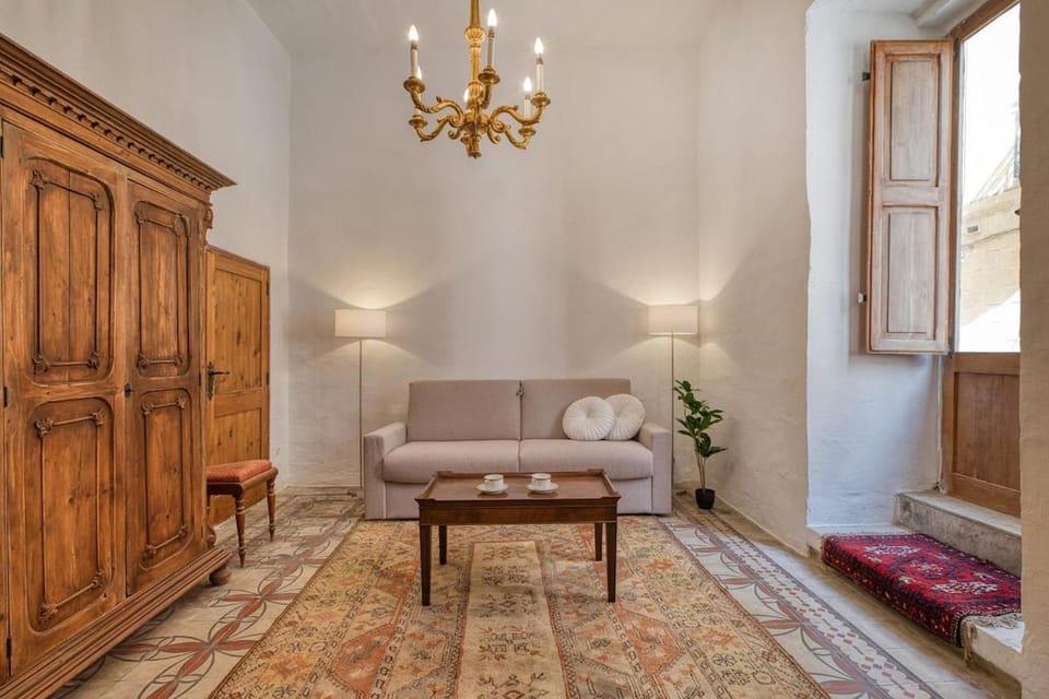 Historic Palazzino in the Heart of Senglea by SF Homes Apartment in Malta