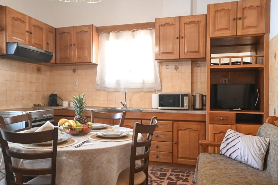 Evis' House Apartment in Kalymnos