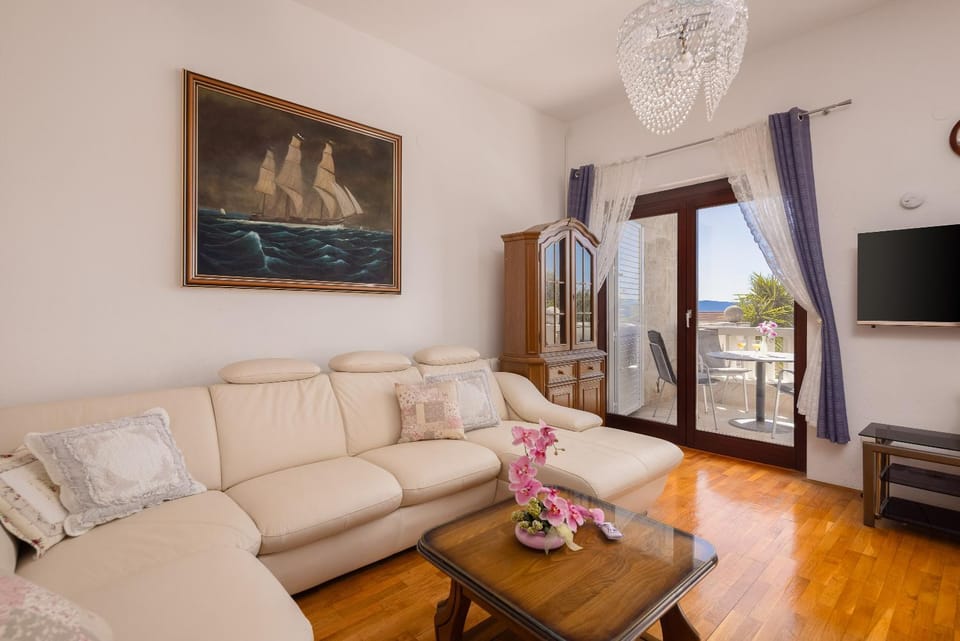 Royal Thailand Apartment Apartment in Makarska