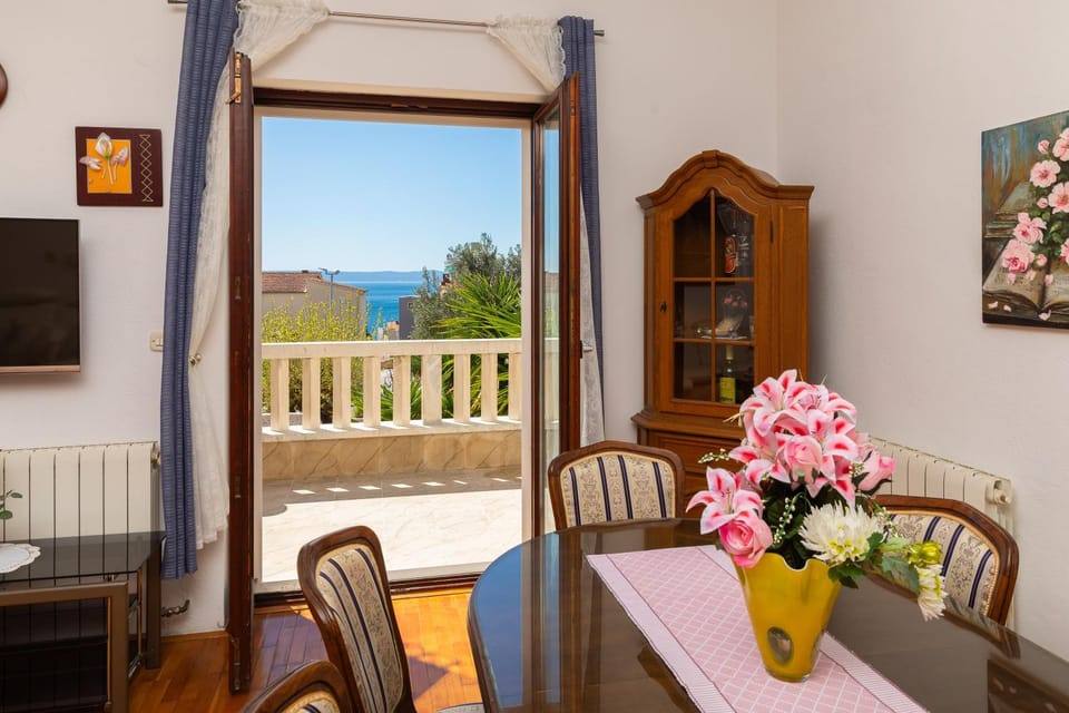 Royal Thailand Apartment Apartment in Makarska