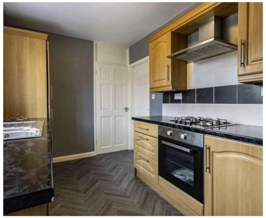Cozy Stay - 2 Bed Flat -Includes Free Parking Apartment in Chesterfield