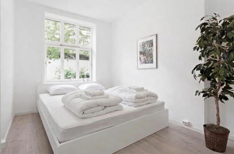Spacious 3 Bedroom Apartment In The Heart Of Bergen Apartment in Bergen