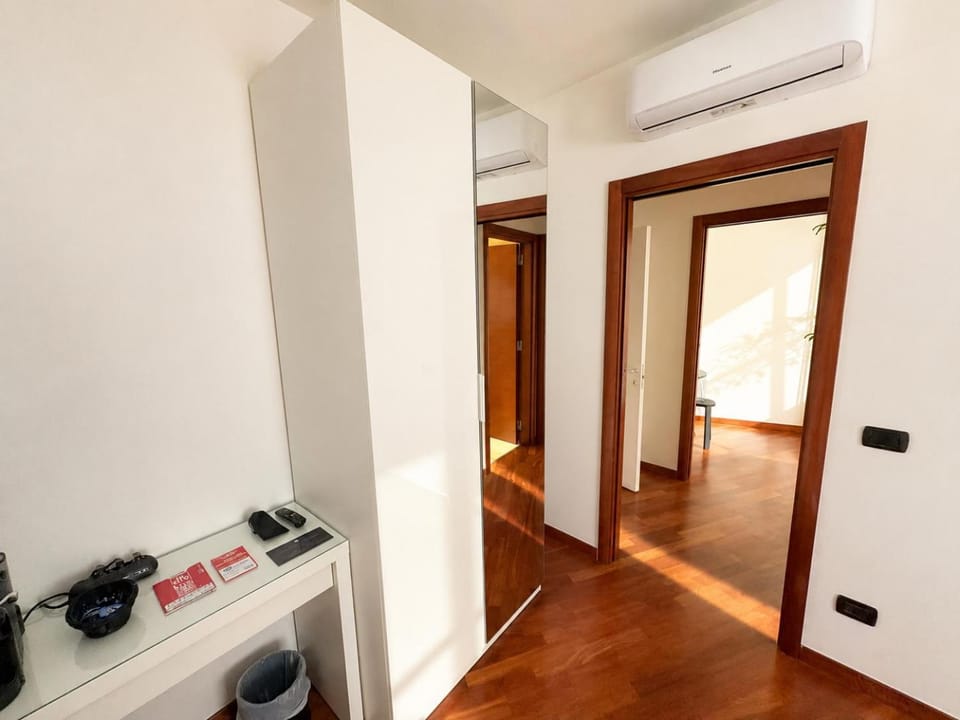Del Console Apartment 2 - Near Bari Airport & Station Bed and Breakfast in Bari