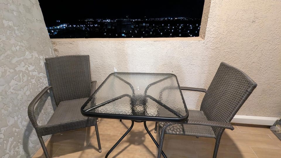 View (from property/room), Balcony/Terrace, Seating area, Dining area