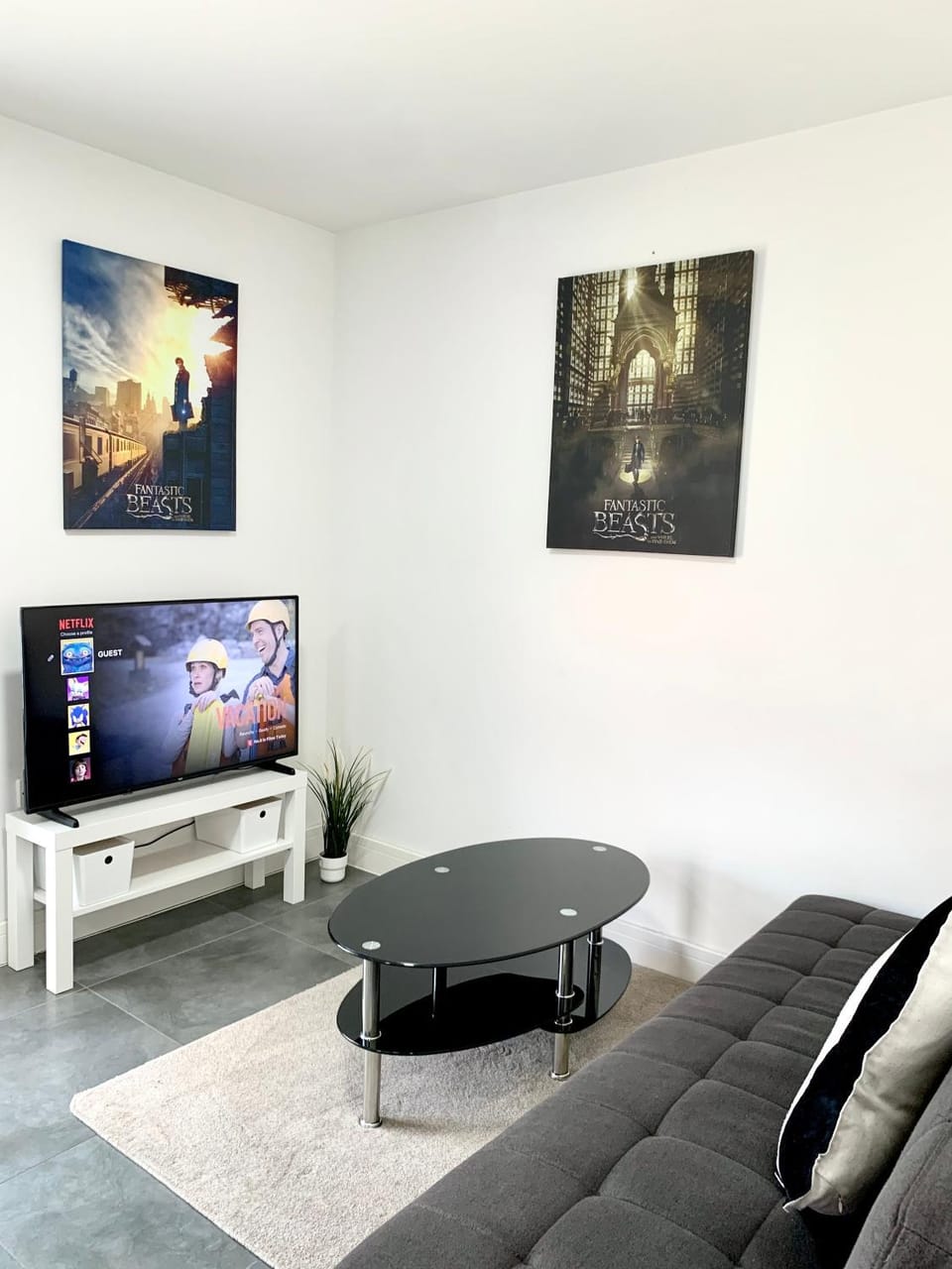 TV and multimedia, Living room, Seating area
