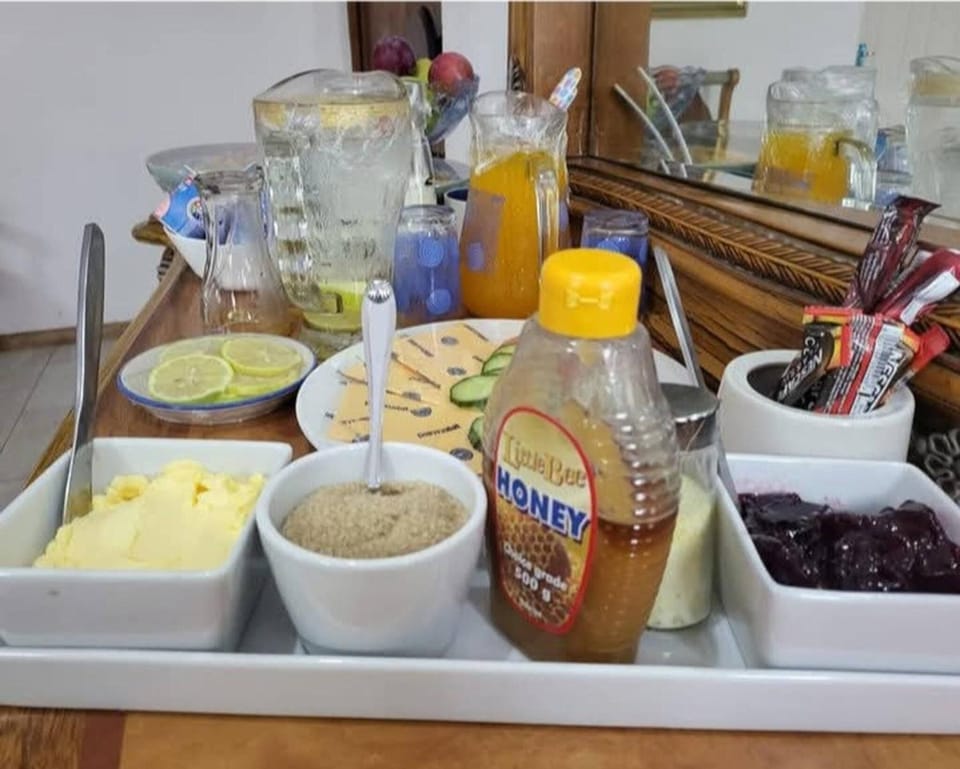 Food and drinks, Food