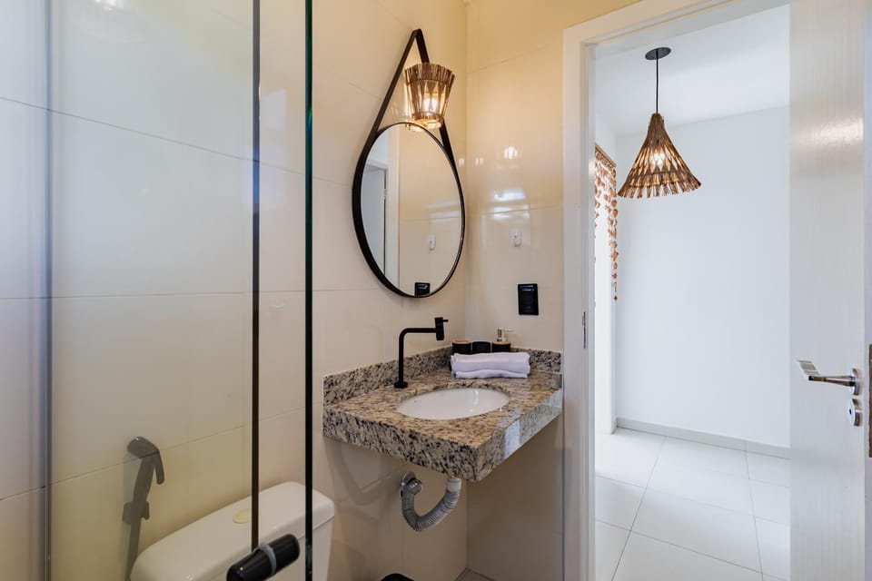 Bathroom, towels