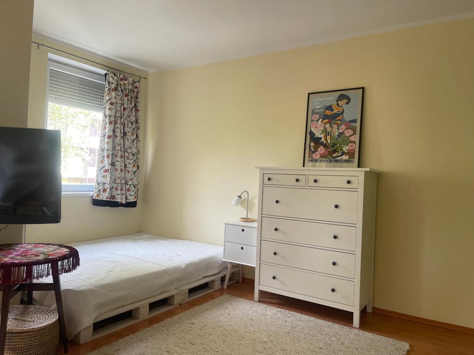World Cup 2026 Fan Hub- 3 min walk to Puskás Arena Apartment in Hungary