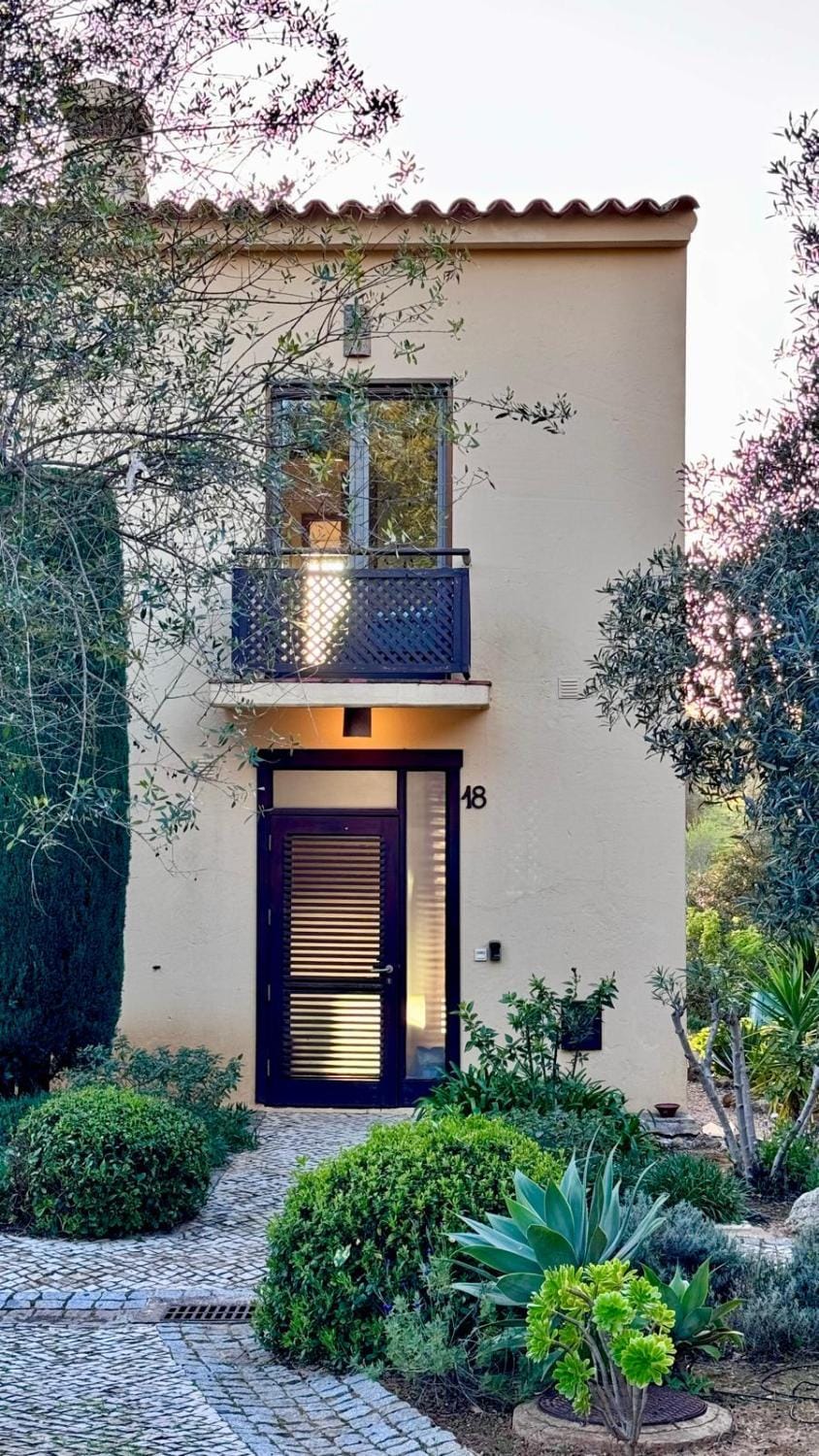 Arrancada 18 House in Faro District