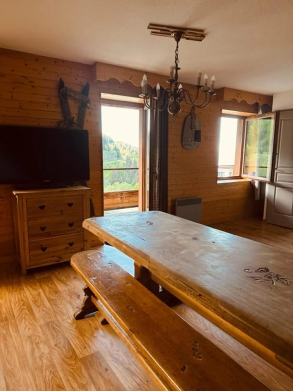 Property building, Living room