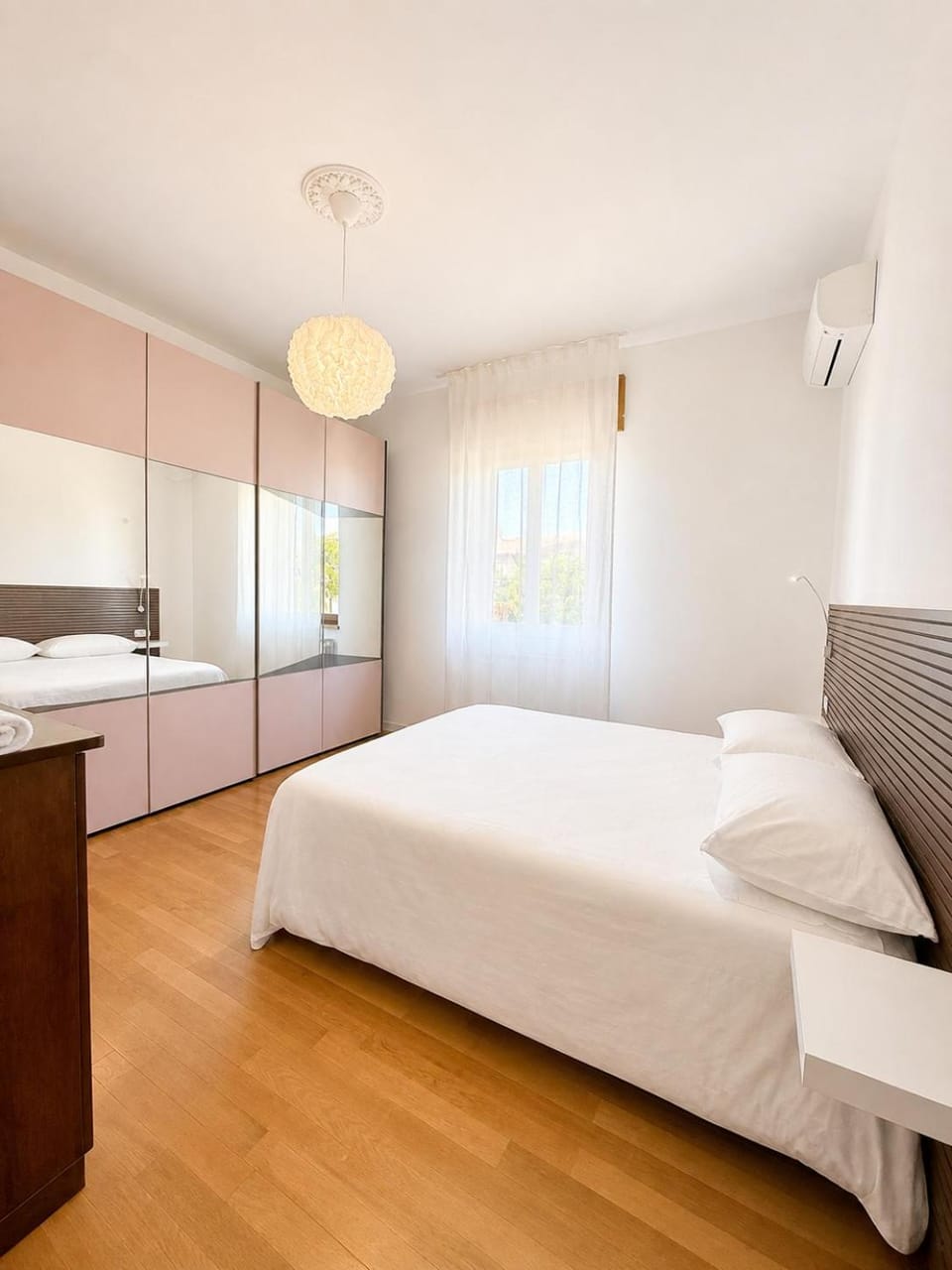 Bed, Bedroom, wardrobe