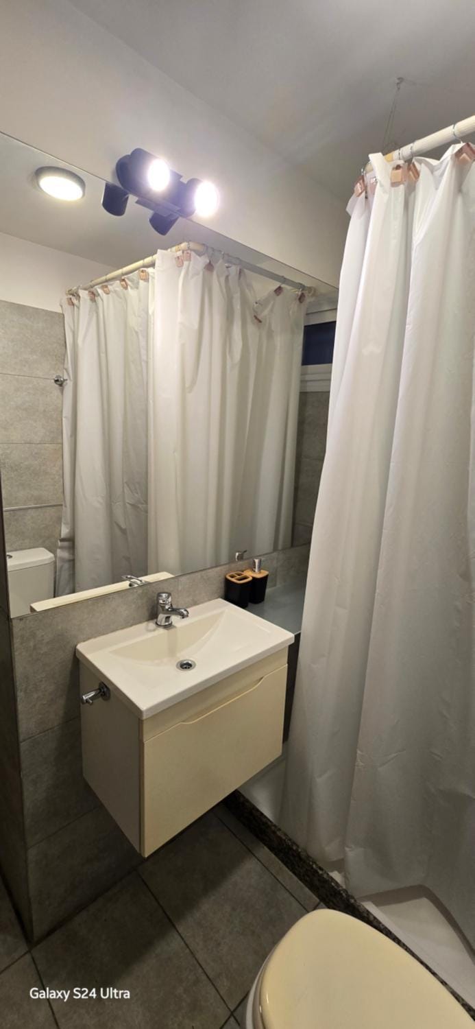 Apartment in Pichincha! Beautiful studio apartment with patio Apartment in Rosario