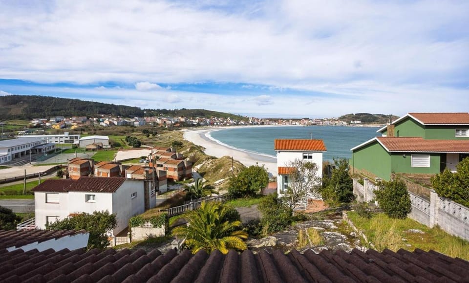 Espectacular casa con vistas al mar en Laxe House in Bergantiños