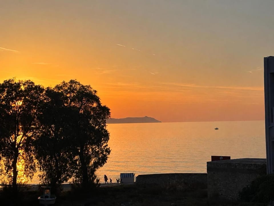 Kleanthi Seaside Apartment Apartment in Chania