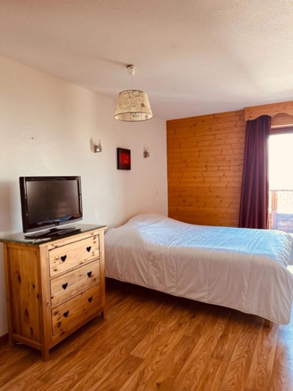 Living room, Bedroom