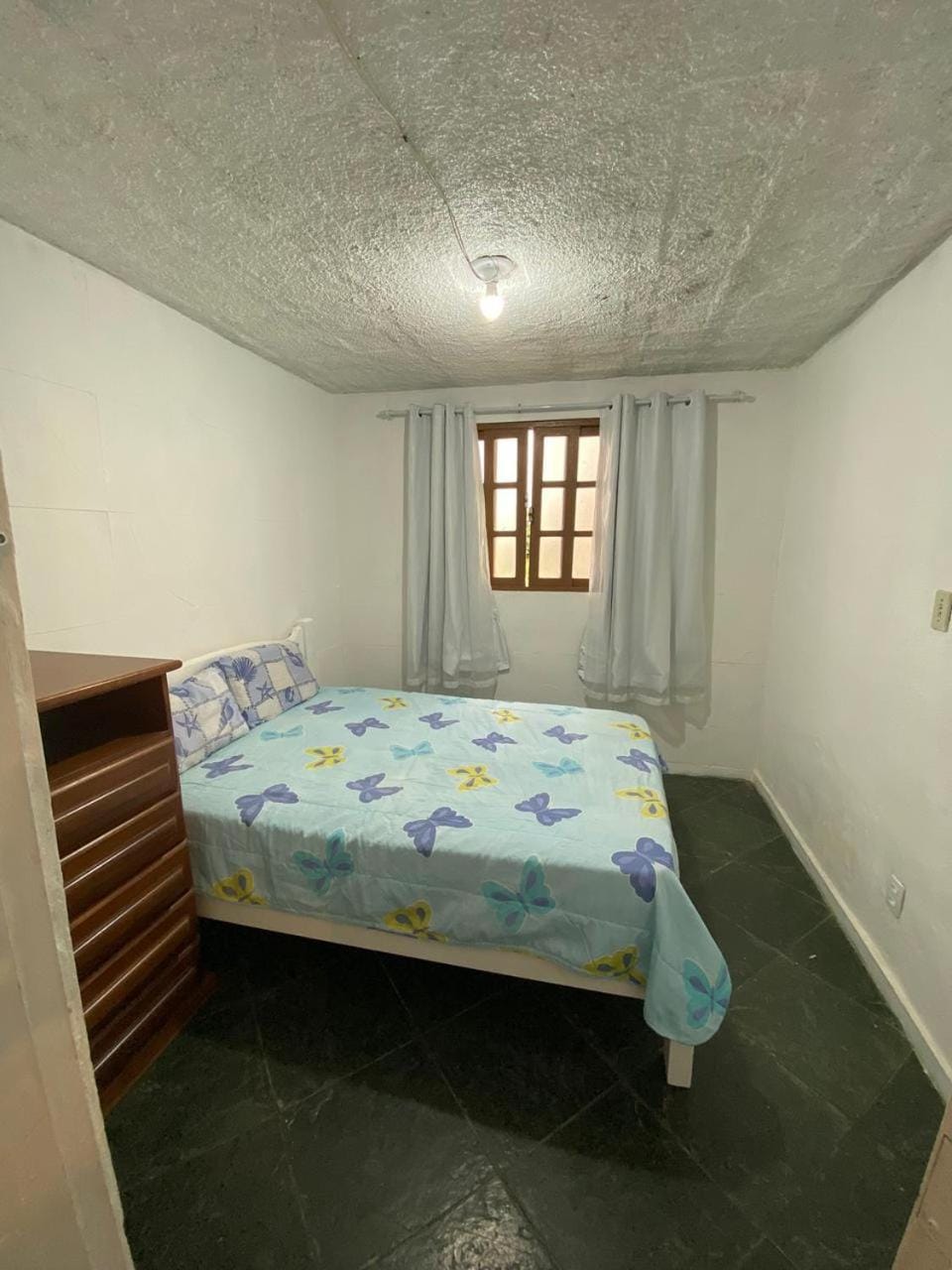Casa aconchegante com dois quartos mais área externa House in State of Rio de Janeiro