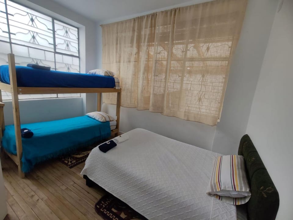 Cuatro Alturas Hostel in Quito