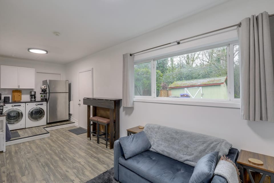 Great for Digital Nomads! Convenient Portland Apt Apartment in Portland