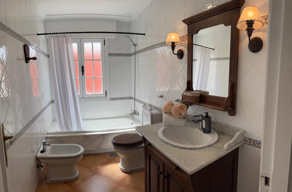 Bathroom, Bath