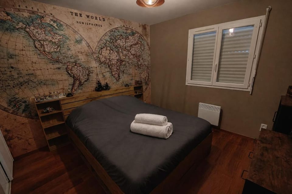 Maison 6 pers Biscarrosse lac jardin privé clos, proche plage lac, parking, wifi, tout confort, au calme, idéal famille, chien accepté, prix promo, vacances Landes nature océan à proximité Apartment in Parentis-en-Born