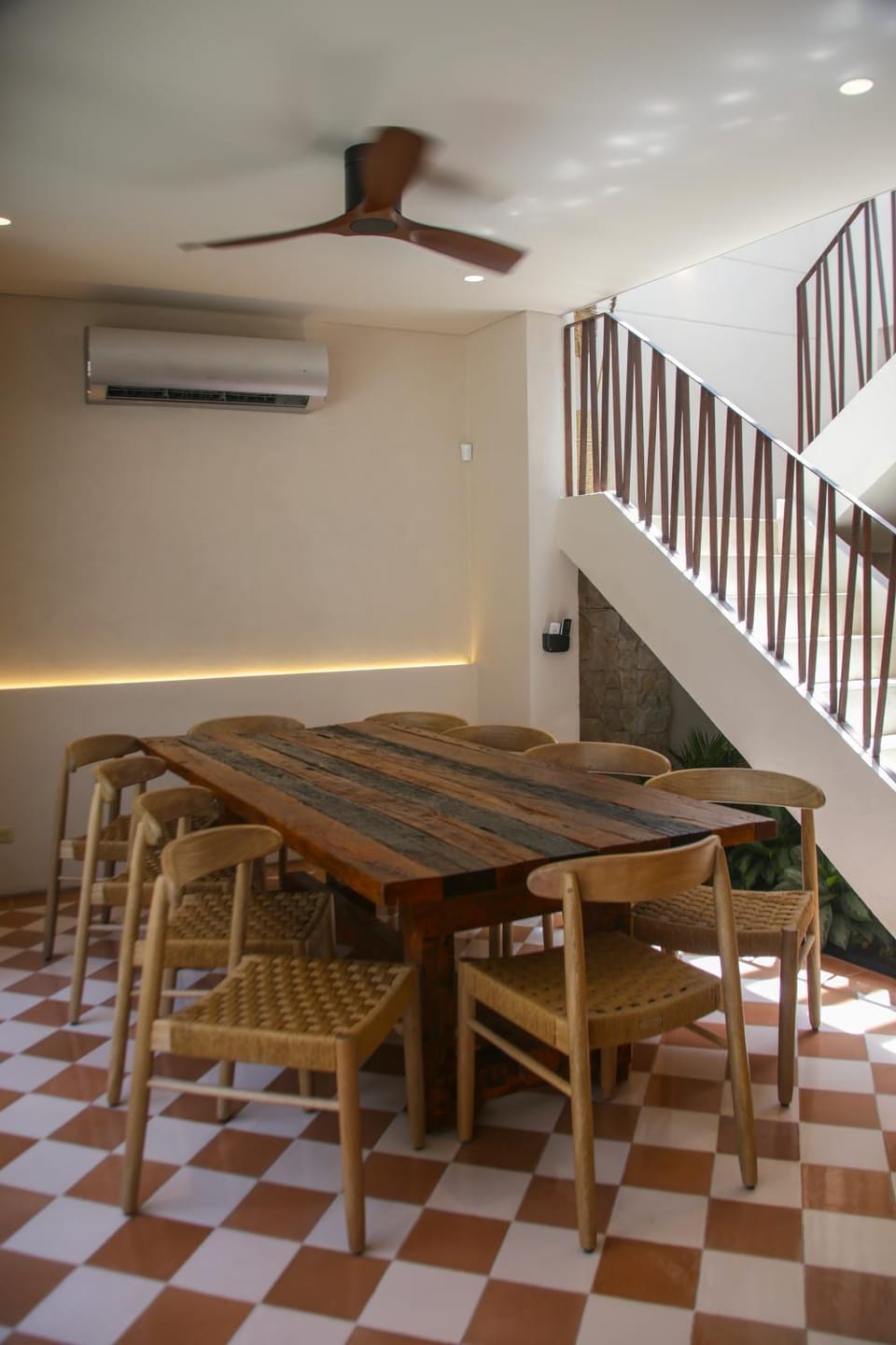 Dining area, air conditioner