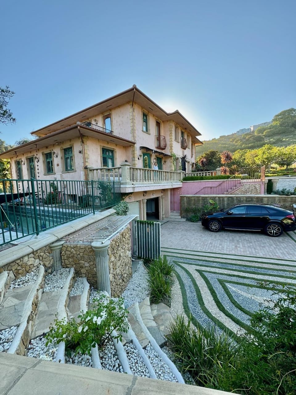 Malibu Luminous Swim Pool & Italian Villa Villa in Malibu