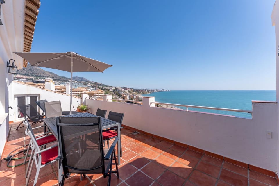 Patio, View (from property/room), Balcony/Terrace, Balcony/Terrace, Other, Dining area, Beach, Sea view, sunbed