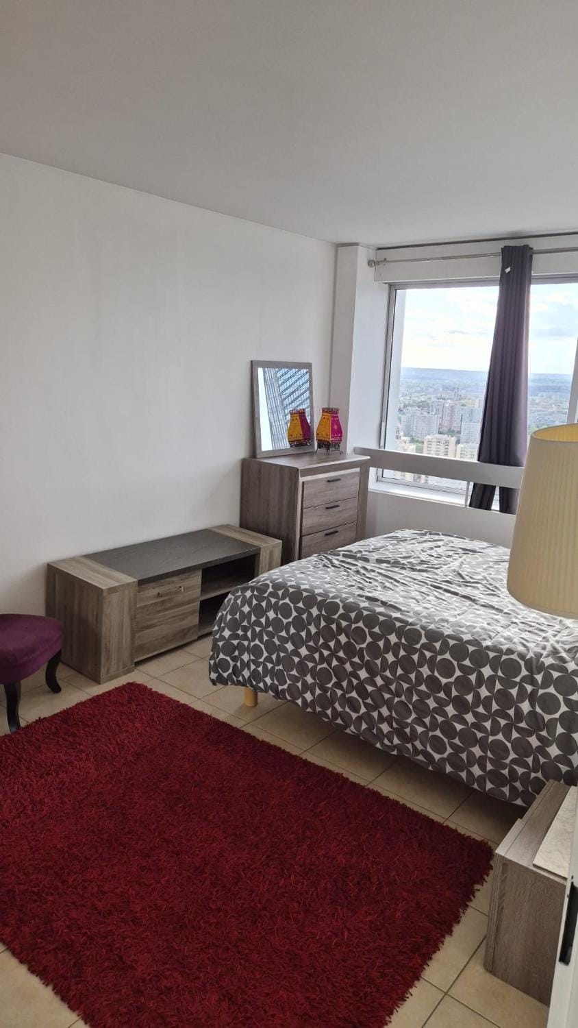 belle flat Apartment in Puteaux