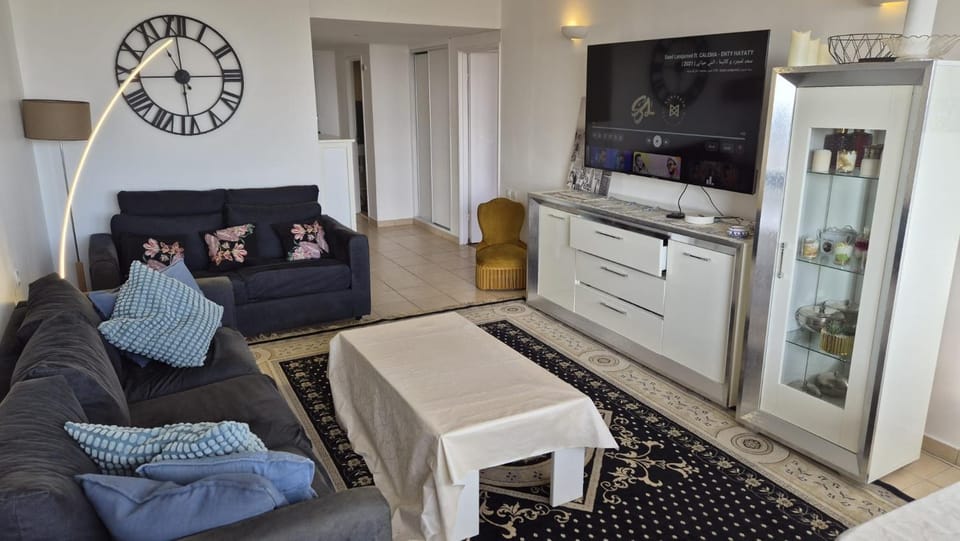 belle flat Apartment in Puteaux