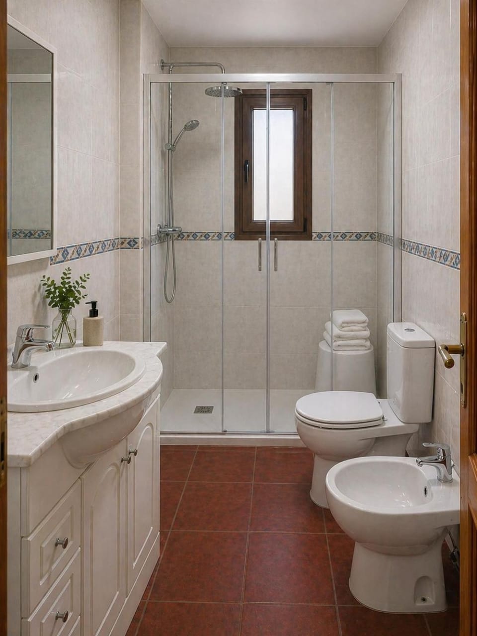 Shower, Toilet, Bathroom, bidet, towels