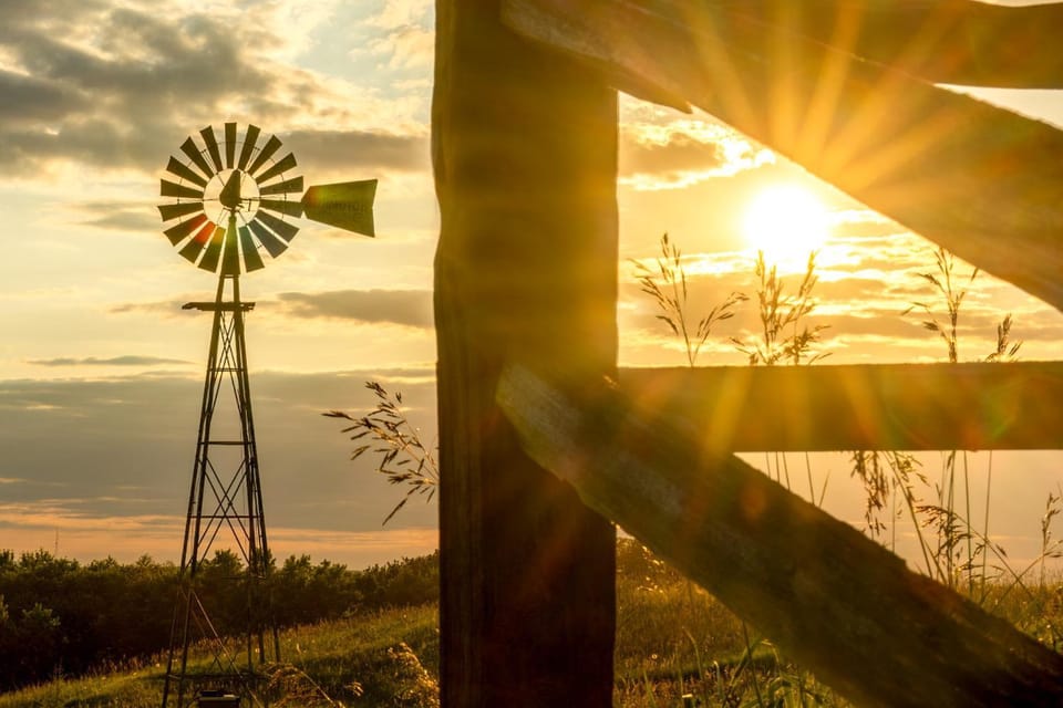 Fire Pit & Amazing Views! 15-Acre Colfax Farmhouse House in Iowa