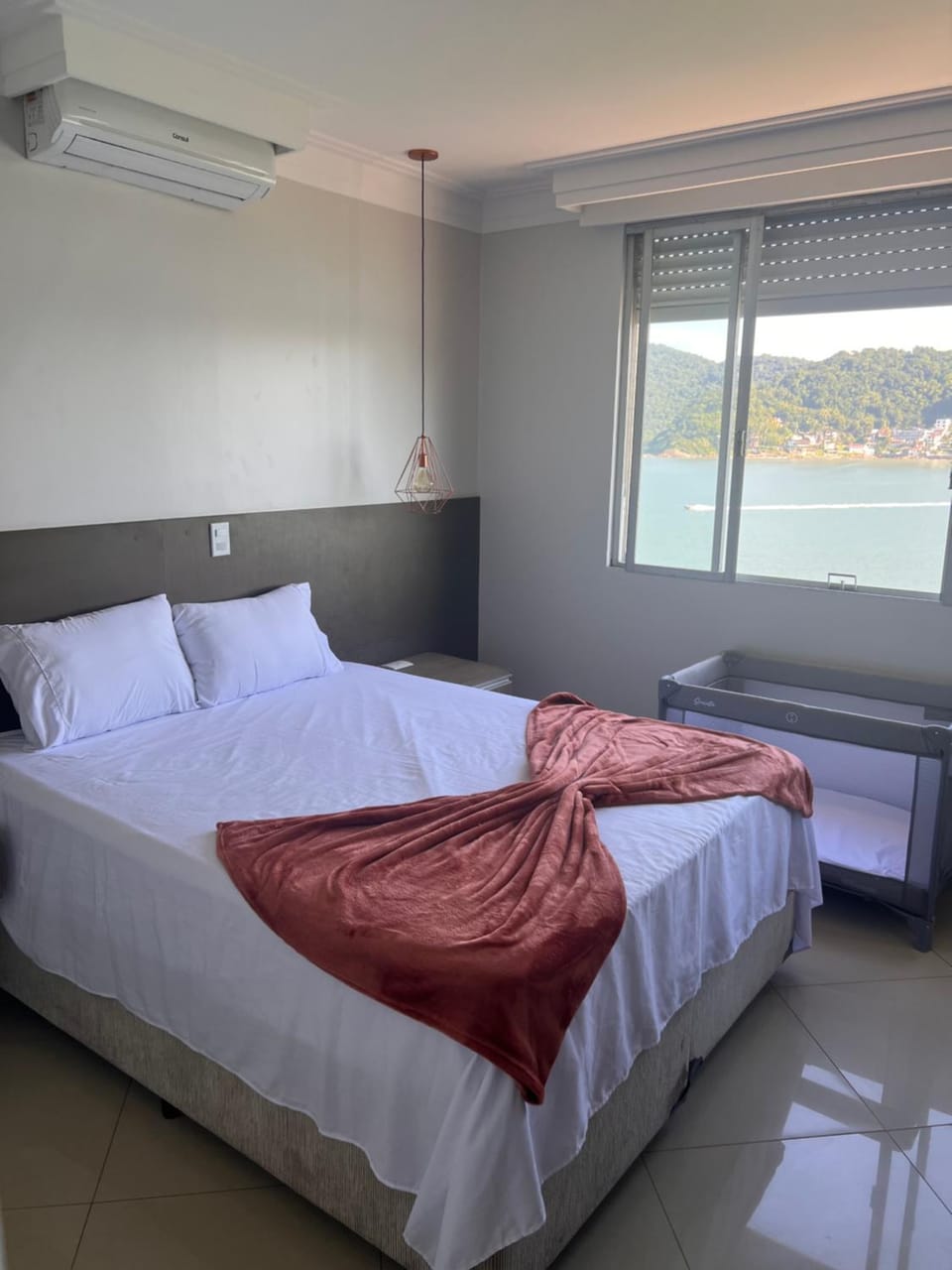AP pé na areia com a melhor vista de São Vicente! Apartment in Santos