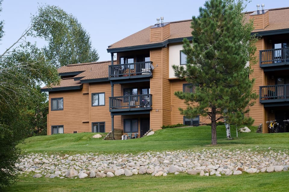 P101E - The Pines Condominiums Apartment in Steamboat Springs