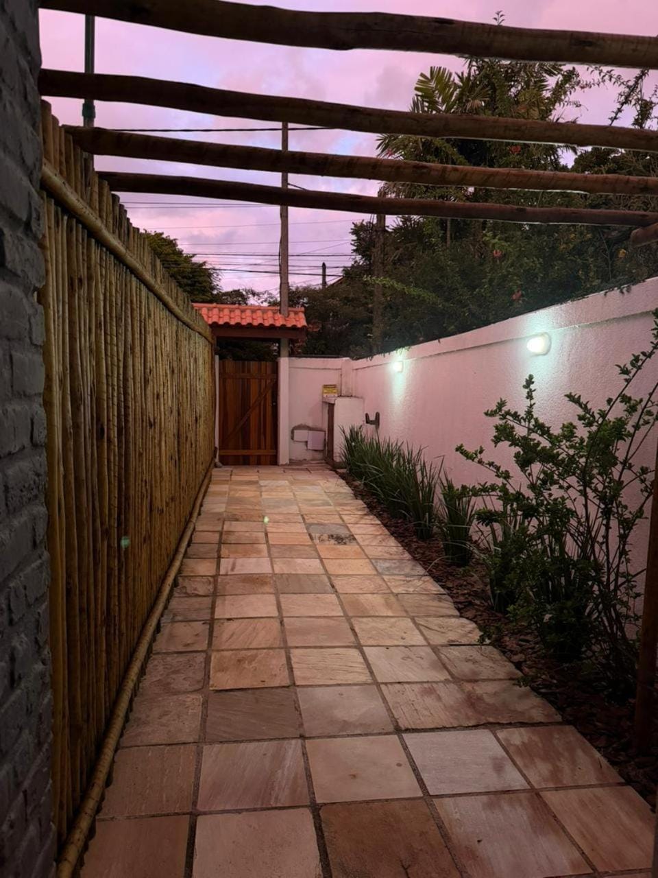 Facade/entrance, Garden