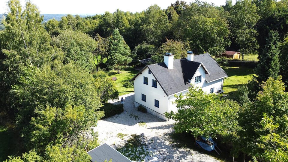 Property building, Natural landscape, Bird's eye view, Garden
