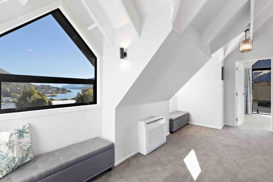 Lake view, Mountain view, heating