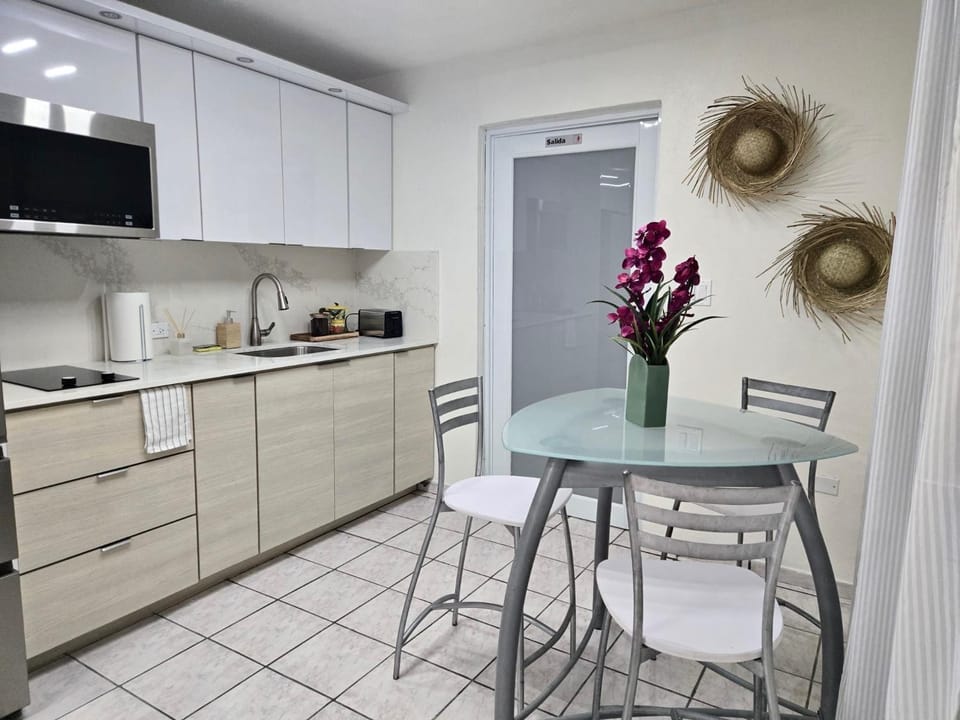 Home in San Juan,Beach Restaurants Excursions 2 Apartment in San Juan