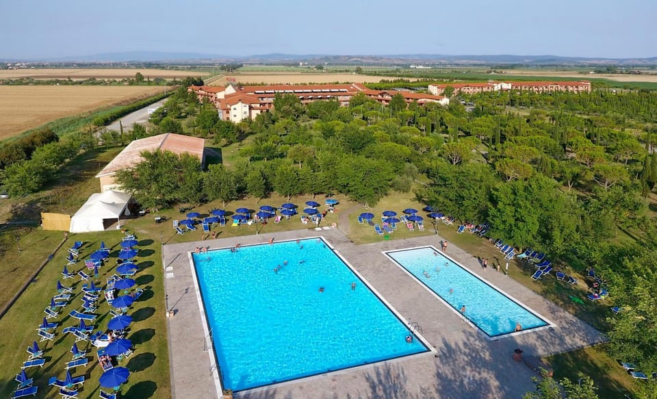 Property building, Swimming pool