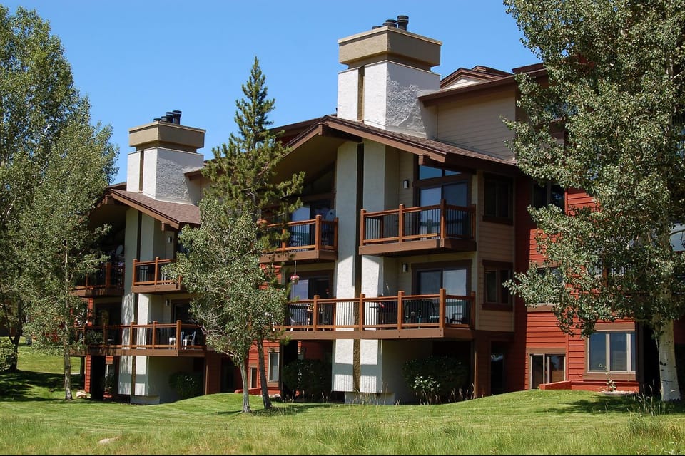 RA204 - Ranch at Steamboat Apartment in Steamboat Springs