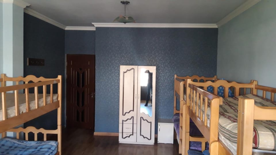 bunk bed