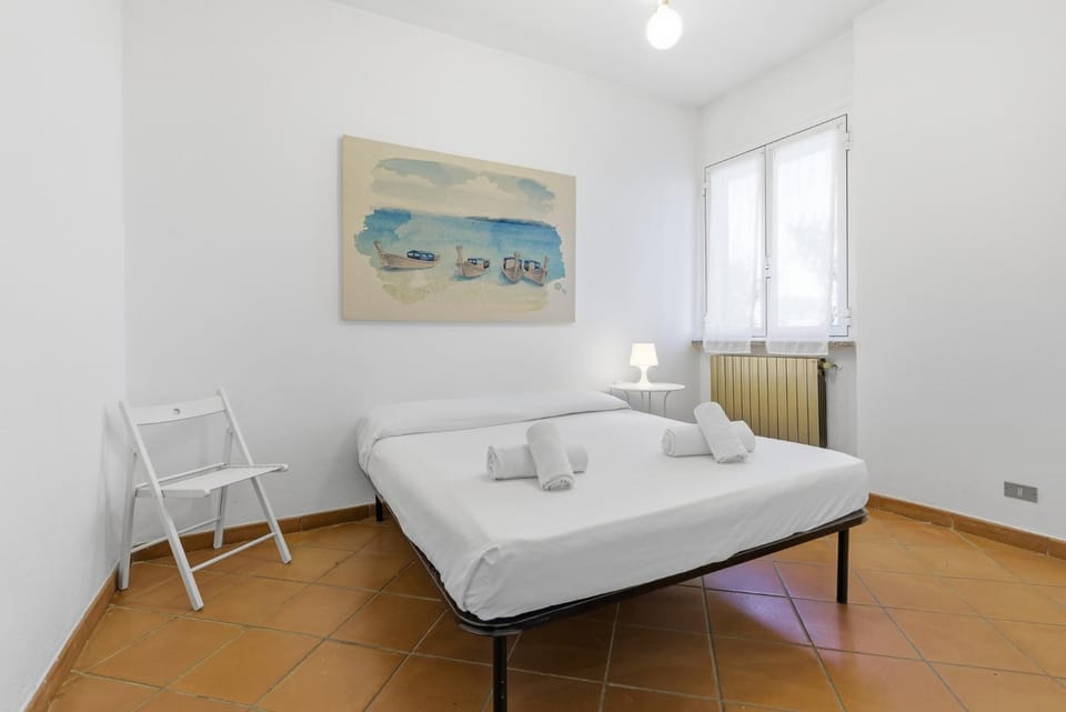 Hostdomus - Il Belvedere Apartment in Pietra Ligure