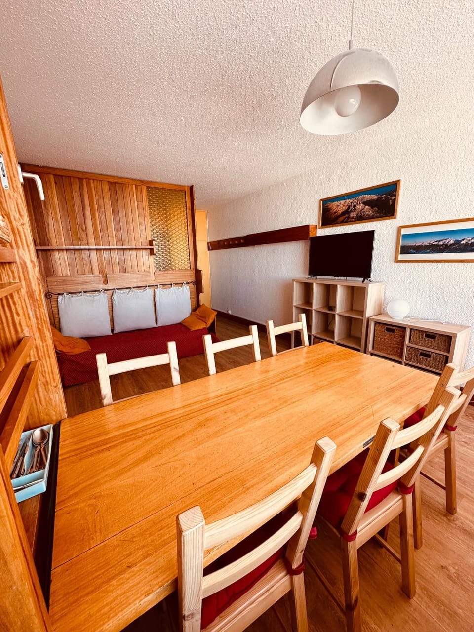 Property building, Living room