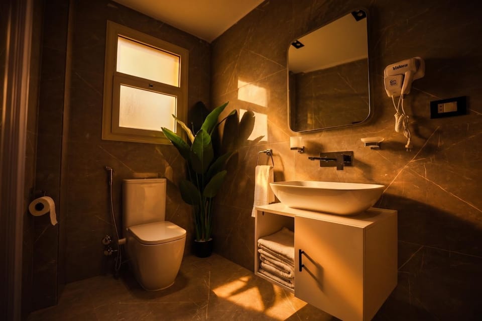 Toilet, Bathroom