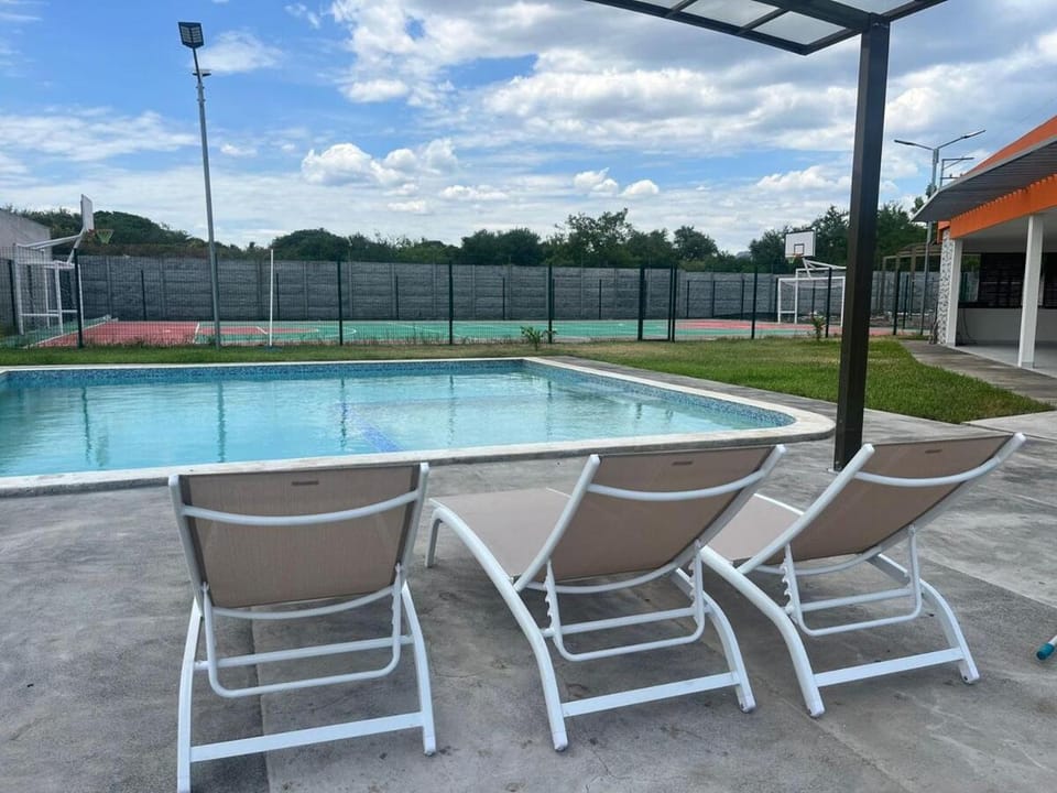 Swimming pool